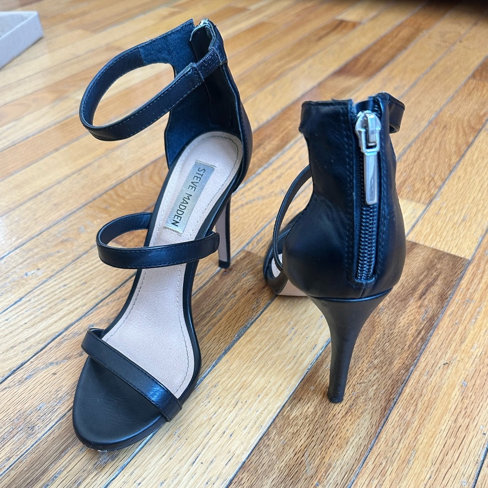 Steve Madden Elegant Black Heels